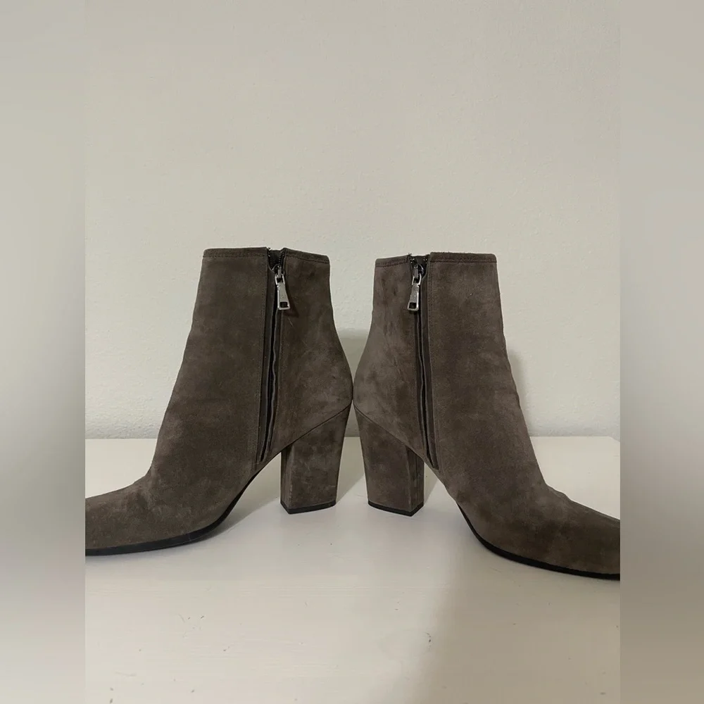 Prada Boots - Picture 4 of 7